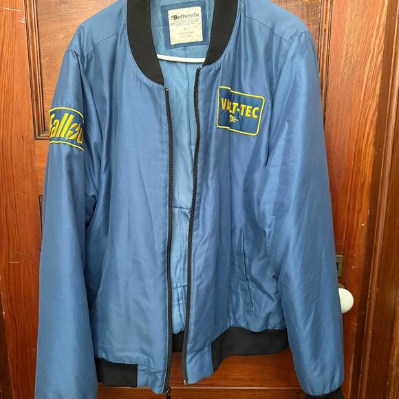 Limited Edition Fallout 4 Bomber Jacket - XL - Picture 1 of 2